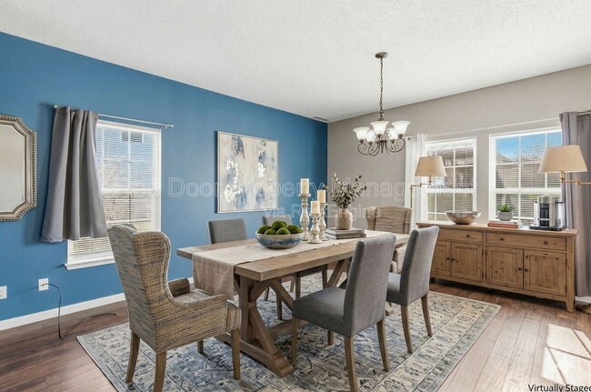 Building Photo - 603 Clear Creek Dr