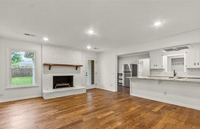 Photo - 3 bedroom, 2 bath