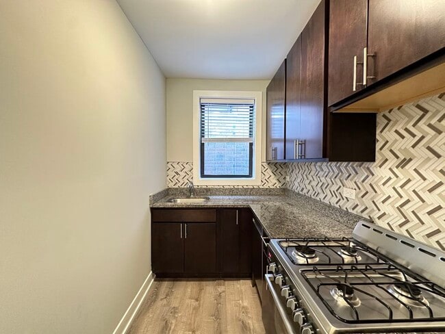 Photo - 546 W Belden Ave Unit 303C