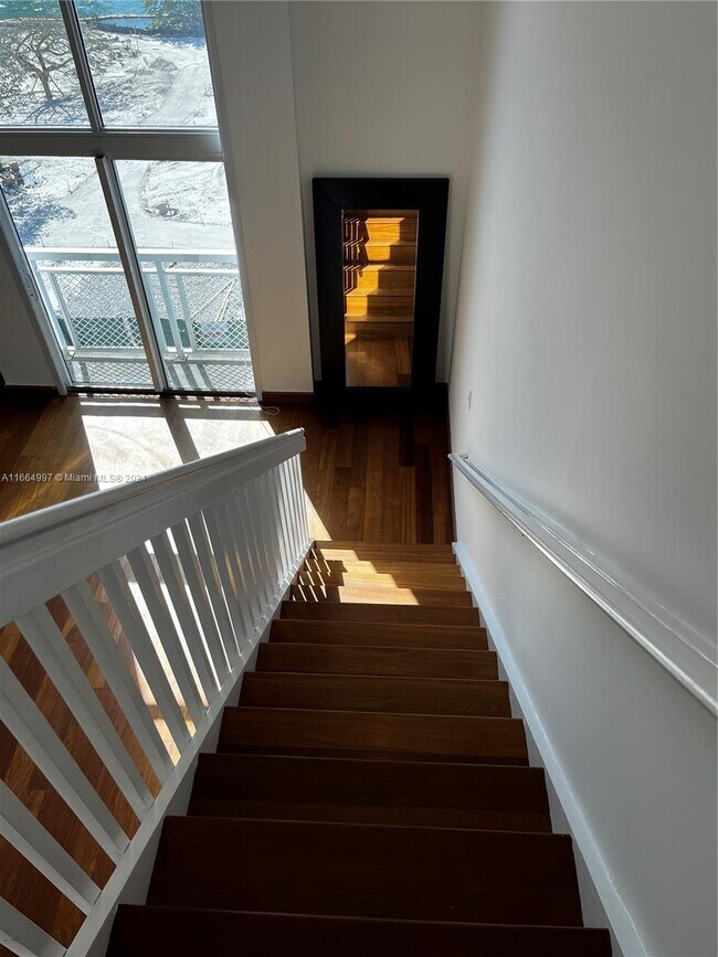 Photo - 1701 Sunset Harbour Dr Unit L704