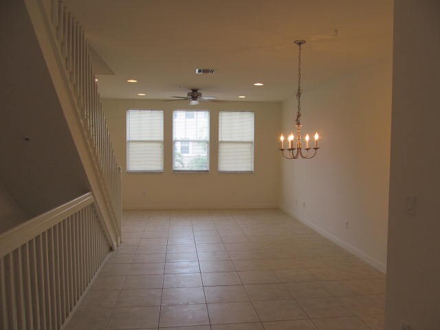 810 Marina Del Ray Ln