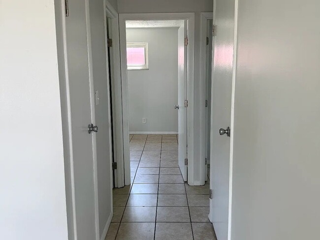 Building Photo - MY BEAUTIFUL HOME FOR RENT