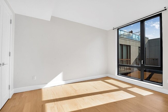 Photo - 2100 Bedford Ave