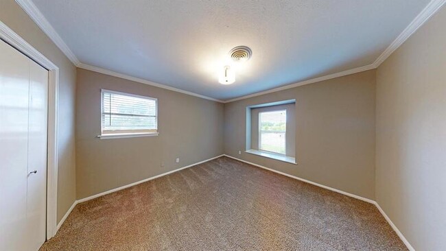 Photo - 6113 Shelton St Condo Unit BEDROOM 1E - 603854