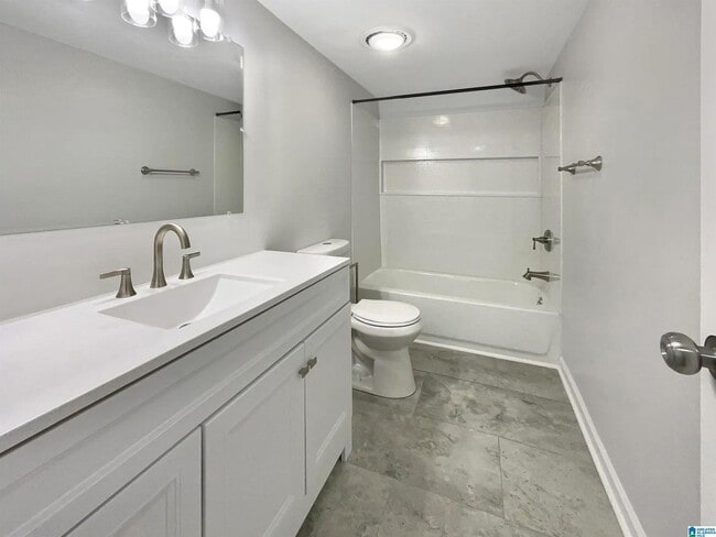 Photo - 2052 Montreat Cir