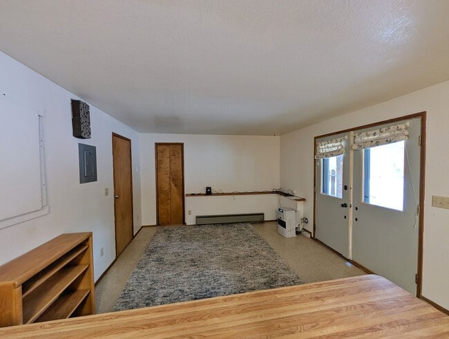 613 Alta Ct Unit B