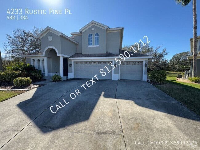 Building Photo - Spacious Wesley Chapel Home