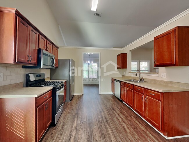 Photo - 2617 Woodford Ln