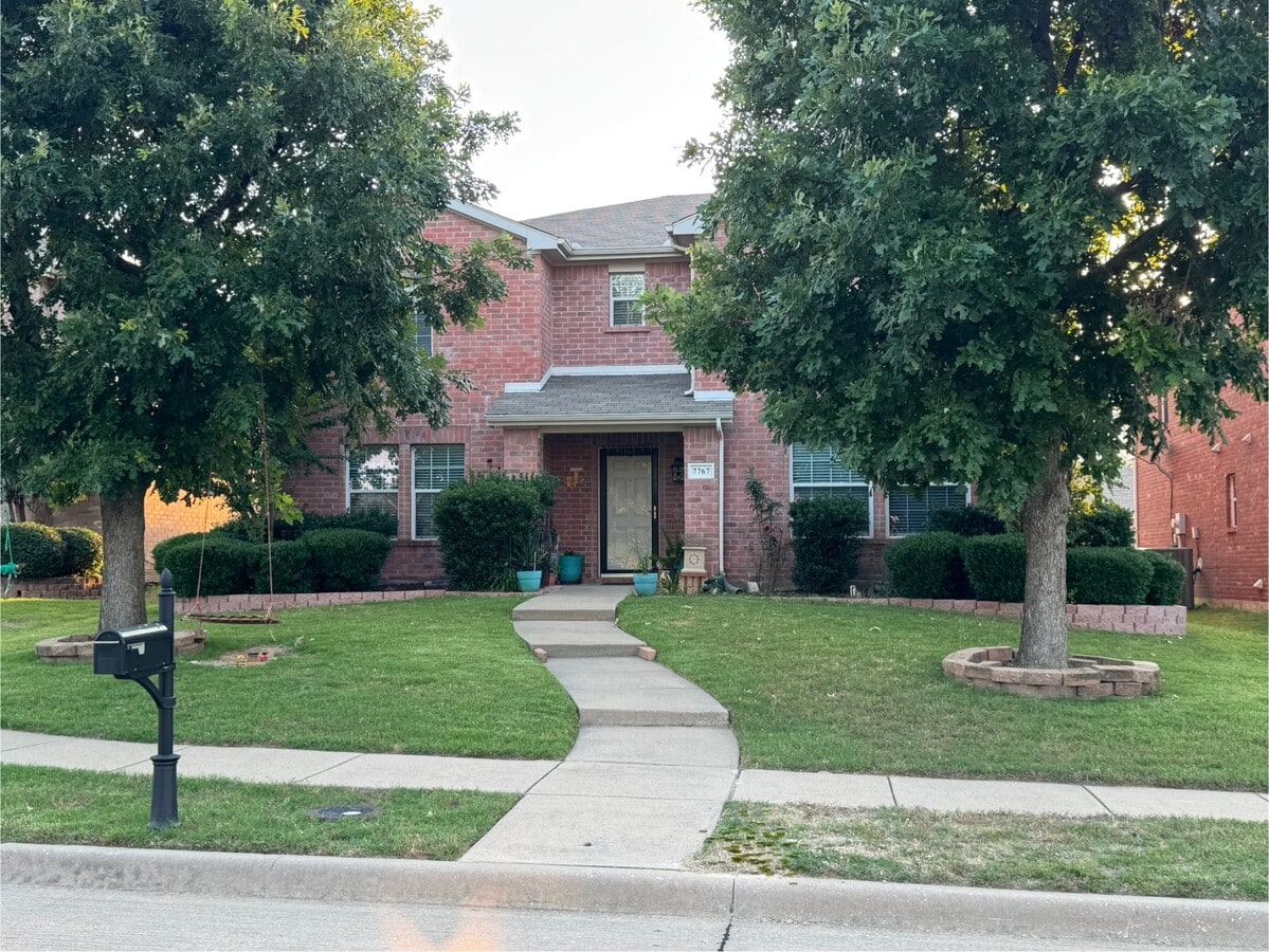 Photo - 7767 Emilie Ln