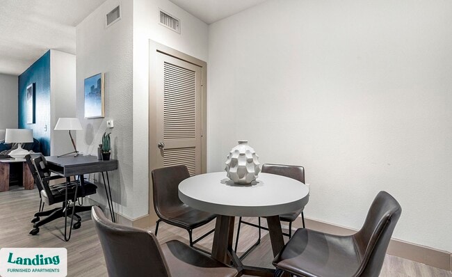 Photo - 2056 Sundance Parkway Unidad 5106