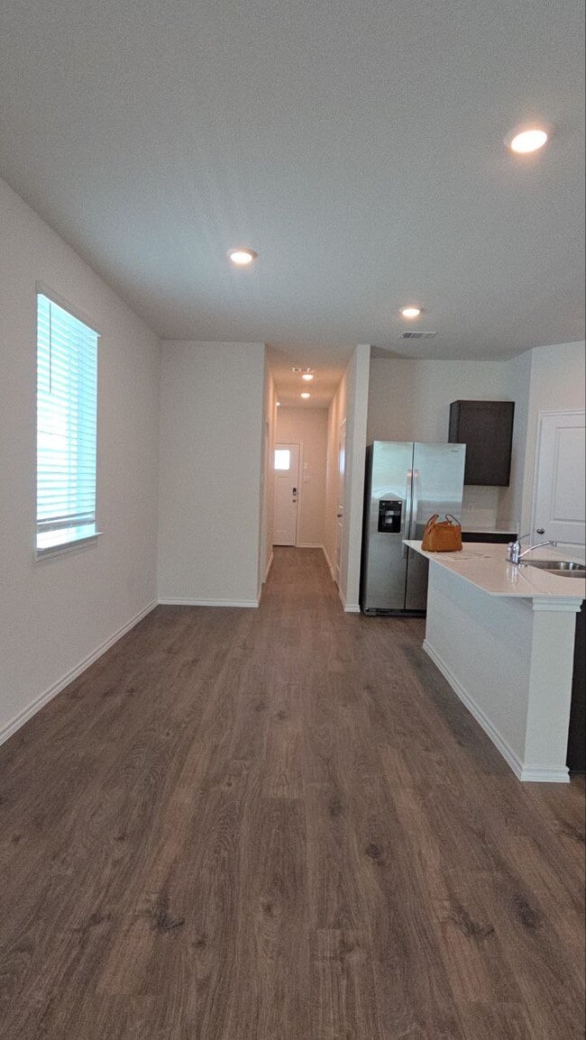 Photo - 307 Clematis St