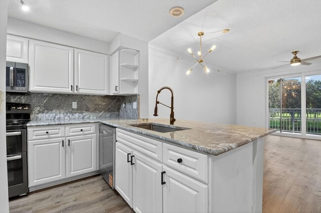 Photo - 2032 Alta Meadows Ln
