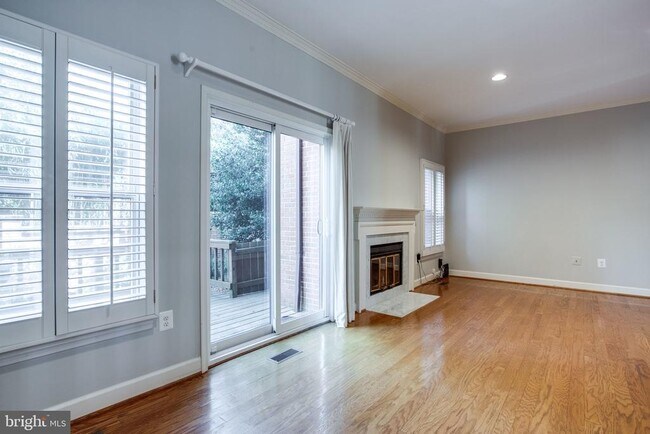 Photo - 1494 Hampton Hill Cir