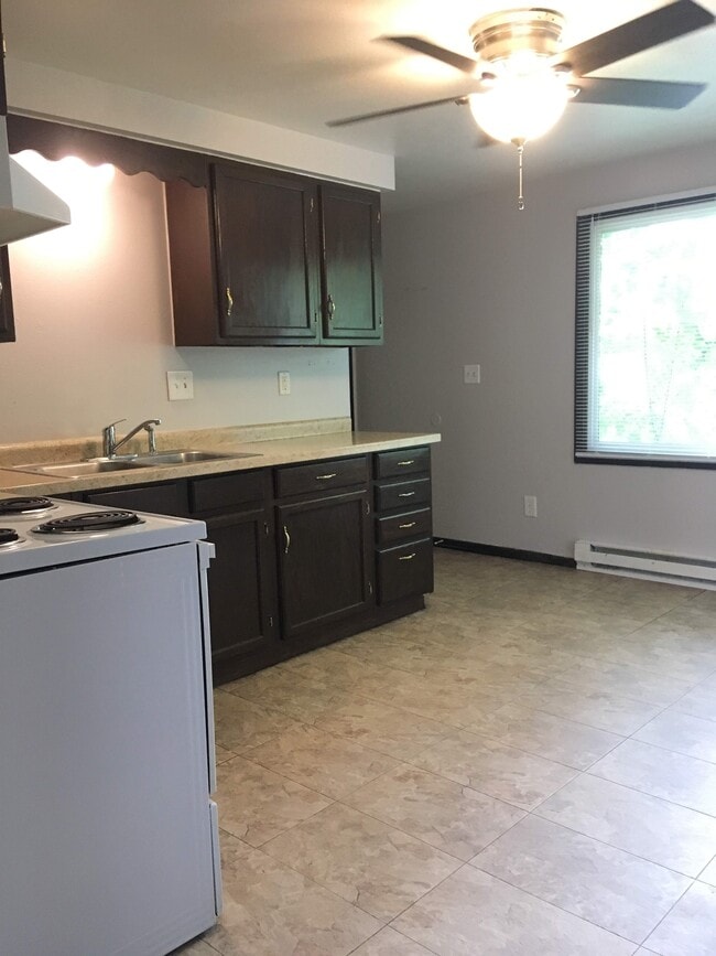 Photo - 803 W Van Buren St