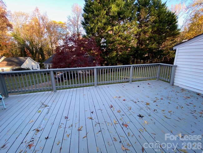 Photo - 4415 Garris Rd