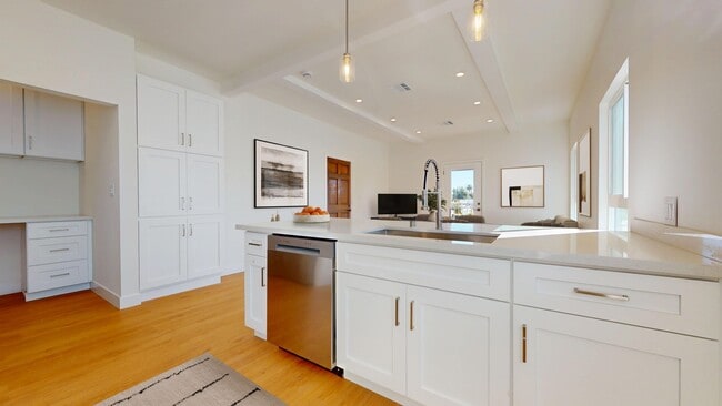 Photo - 5133 1/2 W 21st St