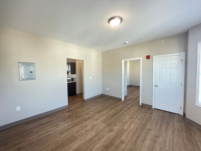 459 Beech St Unit 3