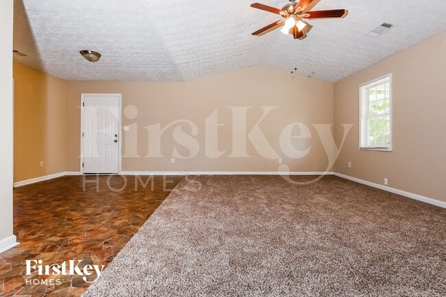 Photo - 175 Whitehead Dr