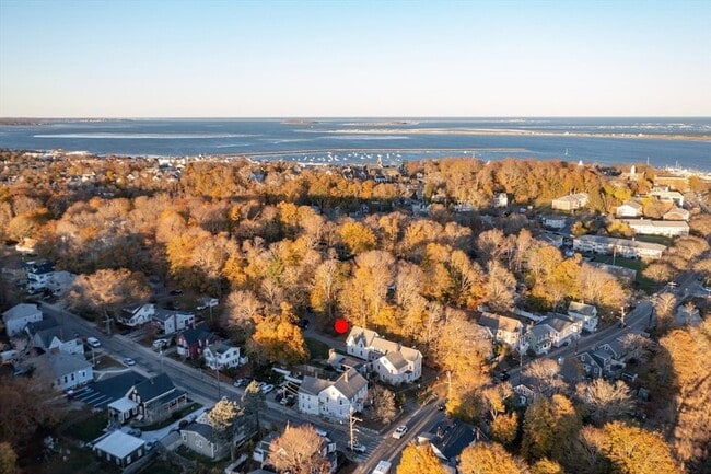 Photo - 129 1/2 Summer Street Unit