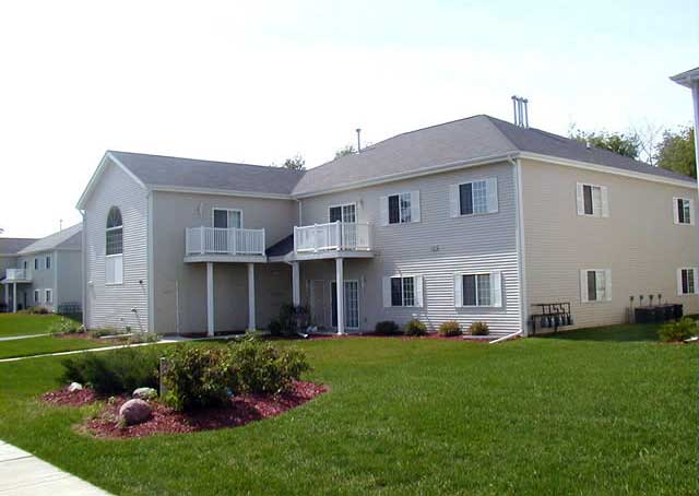 Hampton Crossing - Hampton Crossing Apartments