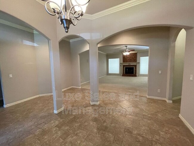 Photo - 2425 Flint Ridge Rd