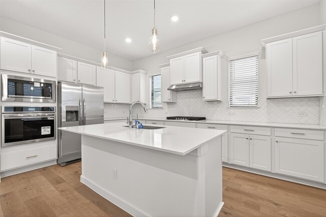 Photo - 3203 Home Ct