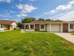 Building Photo - 660 Royalty Ct
