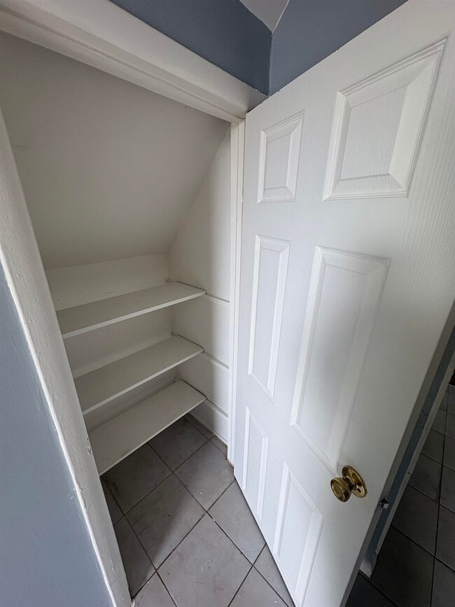 Photo - 175 Wegman Pkwy Unit 3