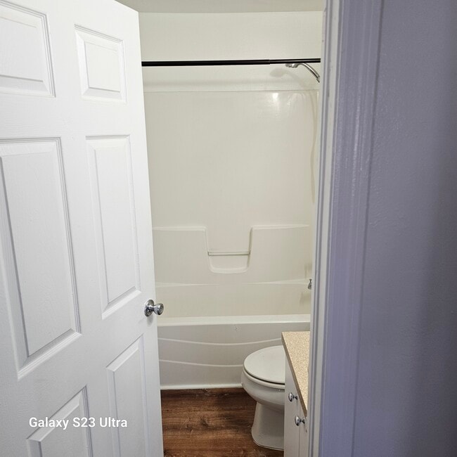 Photo - 117 Homer Ave S