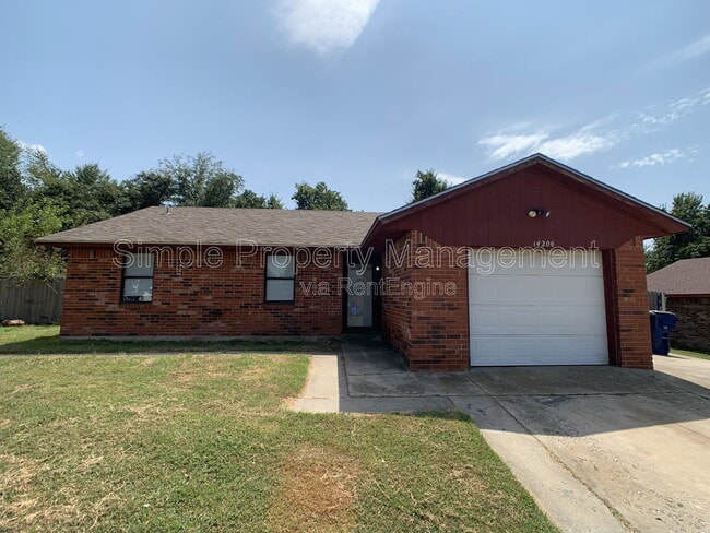 Building Photo - 14206 NE 4th St