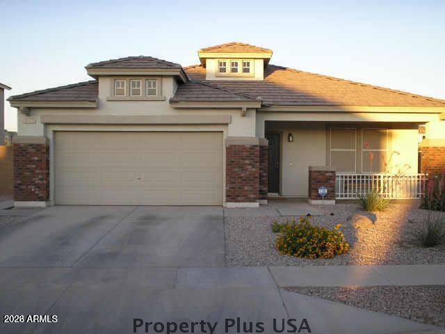 Building Photo - 6813 S 39th Dr