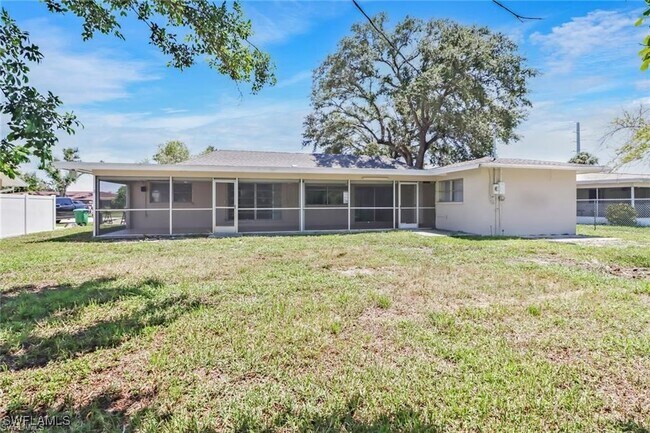 Photo - 4325 SE 16th Pl