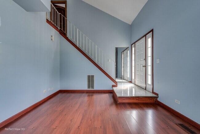 Photo - 357 Wisteria Dr