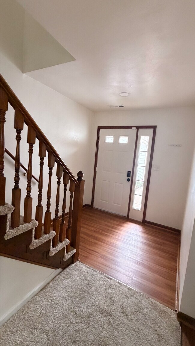 Photo - 1357 Hafford Rd