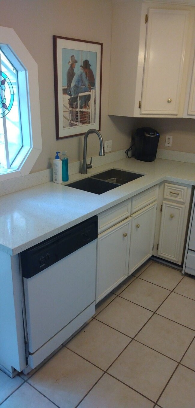 Photo - 4117 Stanford St