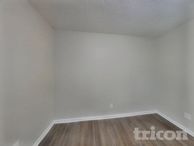 Photo - 1256 Odell Ln