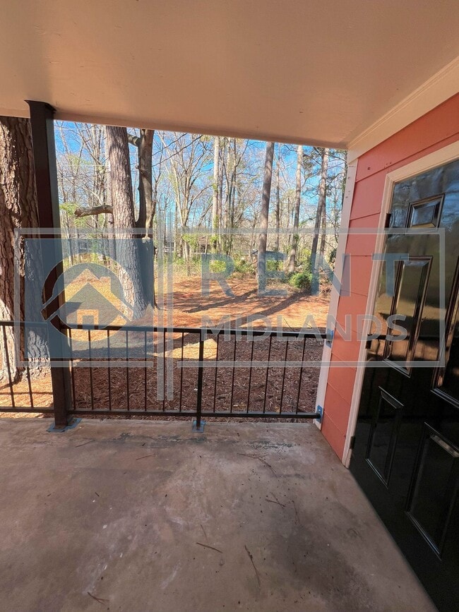 Photo - COMING SOON: Newly Renovated 2 Bedroom Apa... Unit A