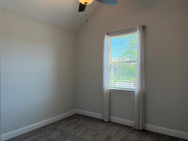 Photo - 482 Prairie View Dr