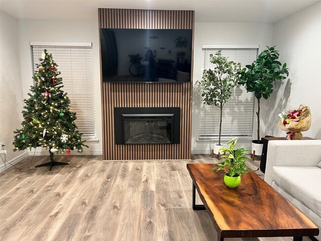 Photo - 11507 Willwood Dr