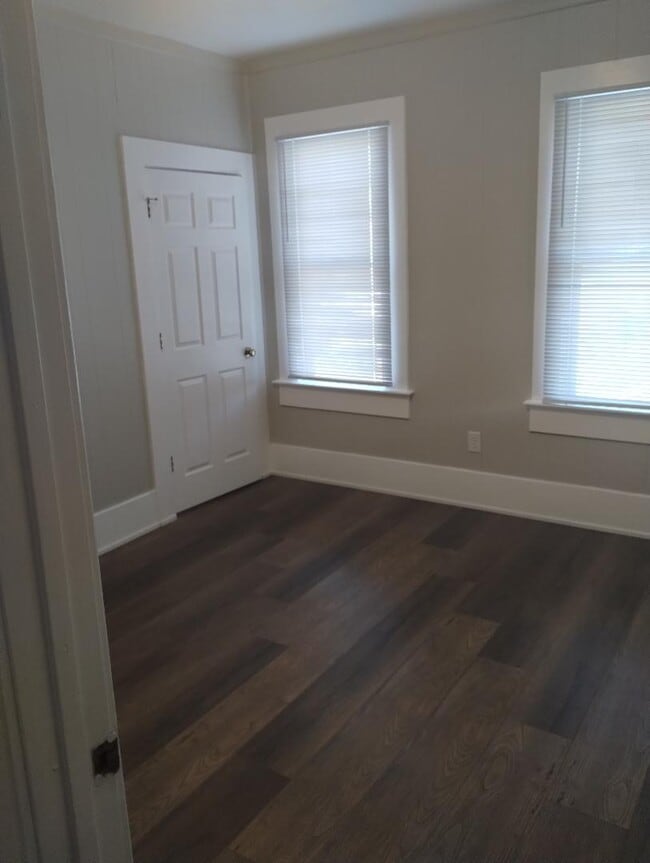 Photo - 2655 Jackson St