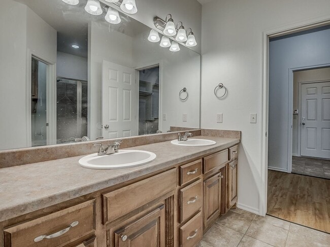 Photo - 11405 NW 121st Pl Unit 11405