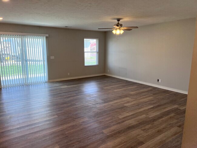 Photo - 232 Sunset St