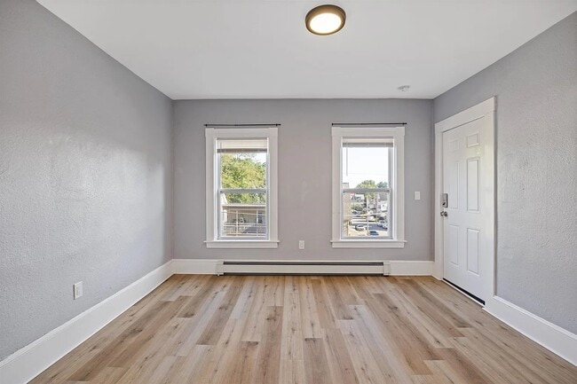 496 Bartlett St Unit 2