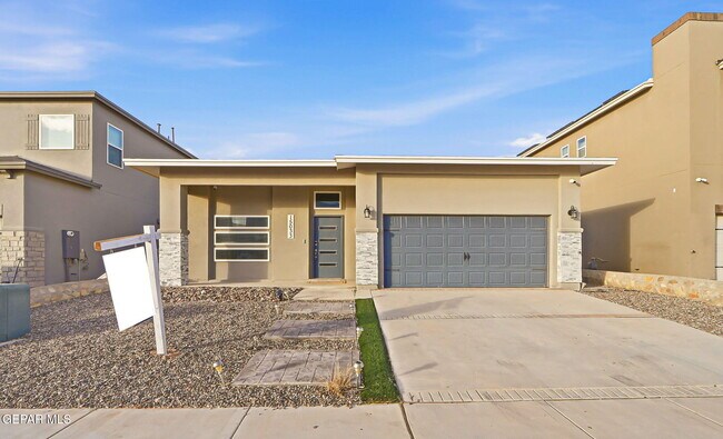 Photo - 15033 Imagine Dr