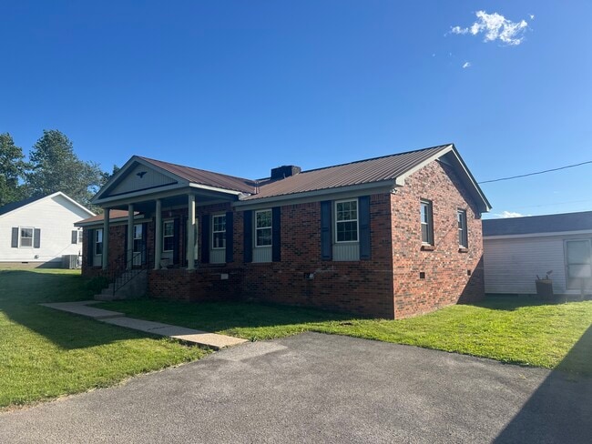Building Photo - 4103 Happy Valley Rd Rental
