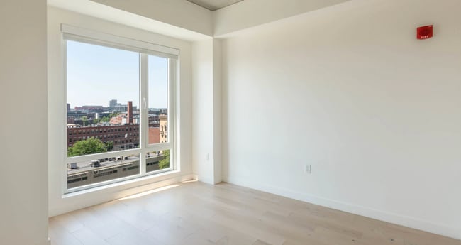 Photo - 477 Harrison Ave