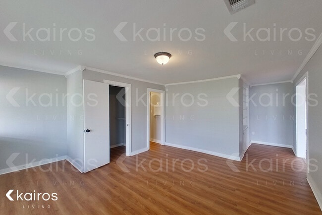 Photo - 4417 Brown Ave.