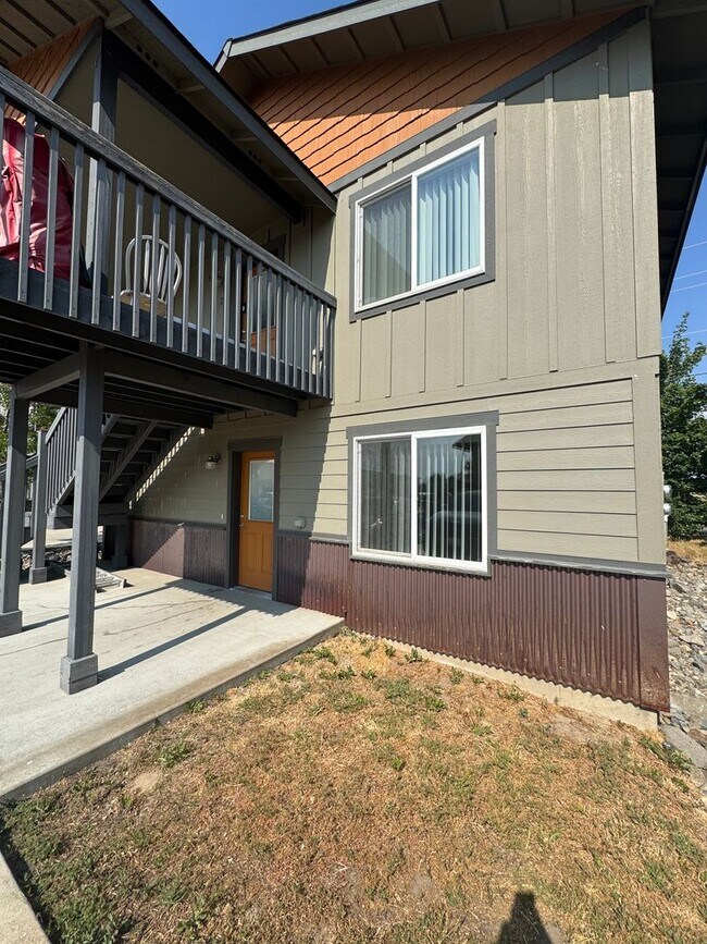 Photo - Cambridge Place I - 2241 Unit #1