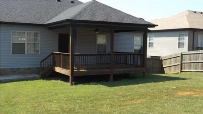 Building Photo - 1109 Stillwood Dr Rental