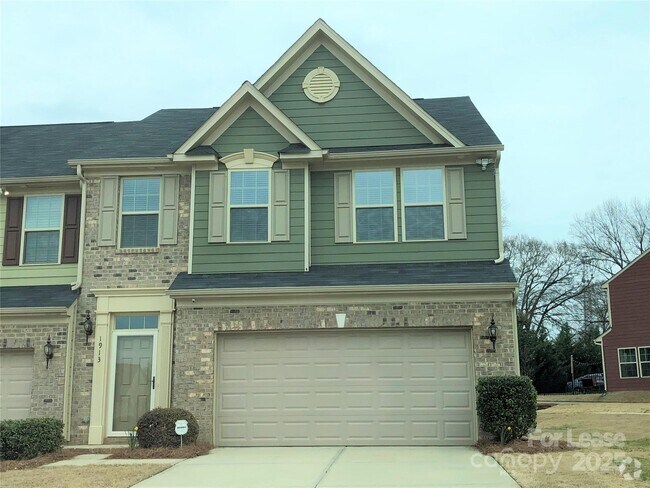Building Photo - 1913 Fleetwood Dr Rental